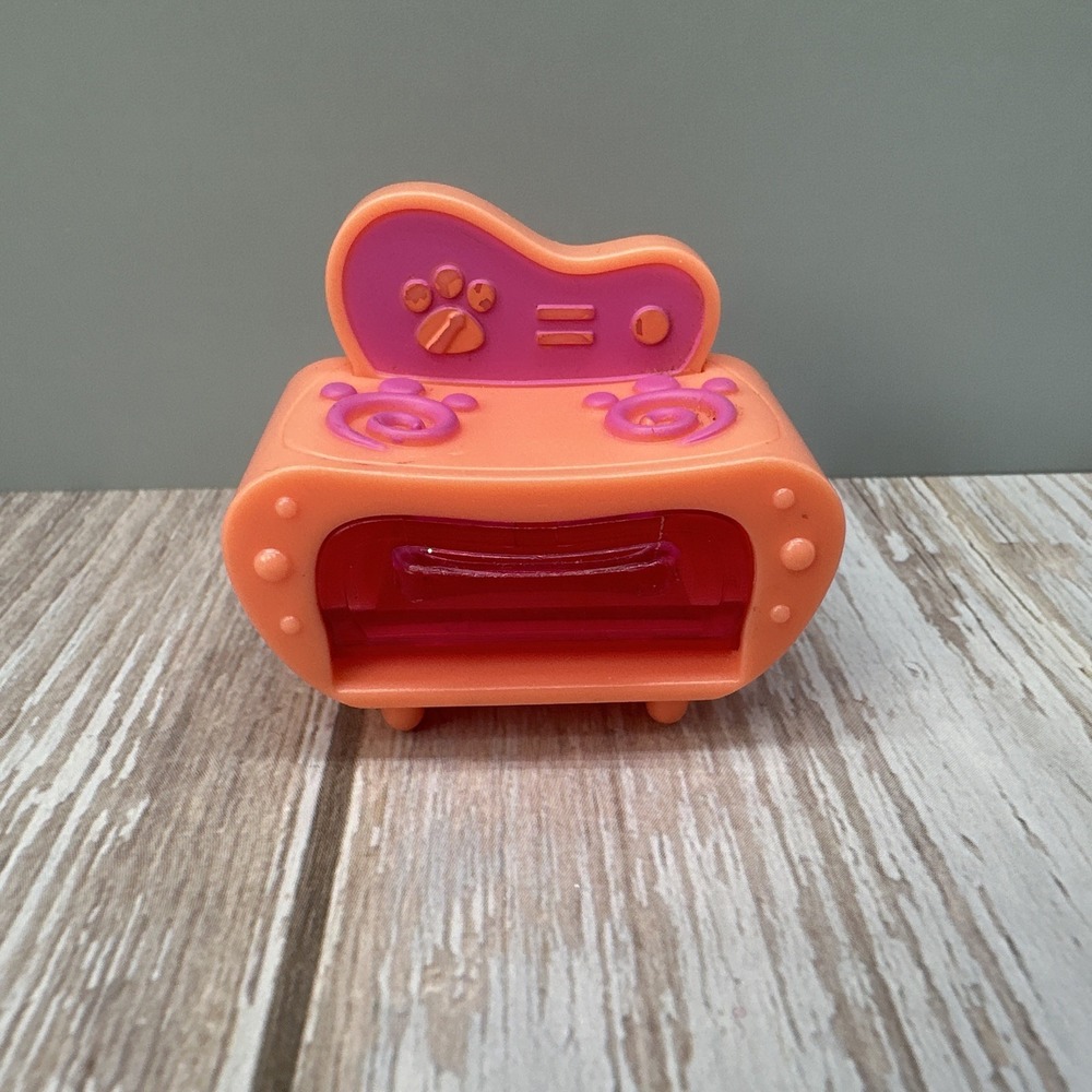Hasbro Littlest Pet Shop LPS Orange Oven Accessory - Humble Pie Bakeshop Set